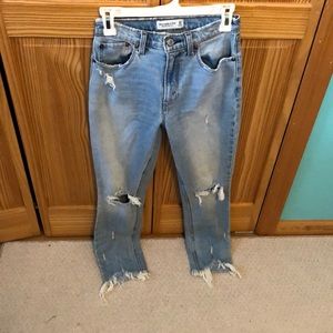 Abercrombie & Fitch High Rise Mom Jeans